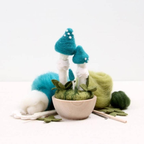 Benzie Design - Needle Felting Kit: Blue Roundhead cover image